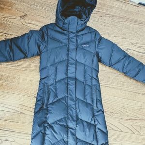Patagonia 'Down with it black' parka jacket
